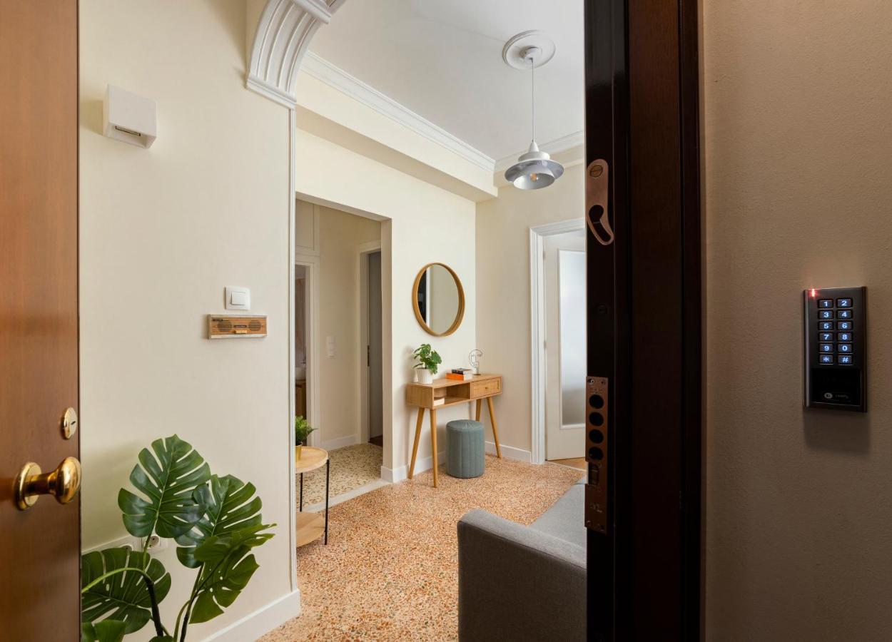 Honeybee Apartment Афины Экстерьер фото